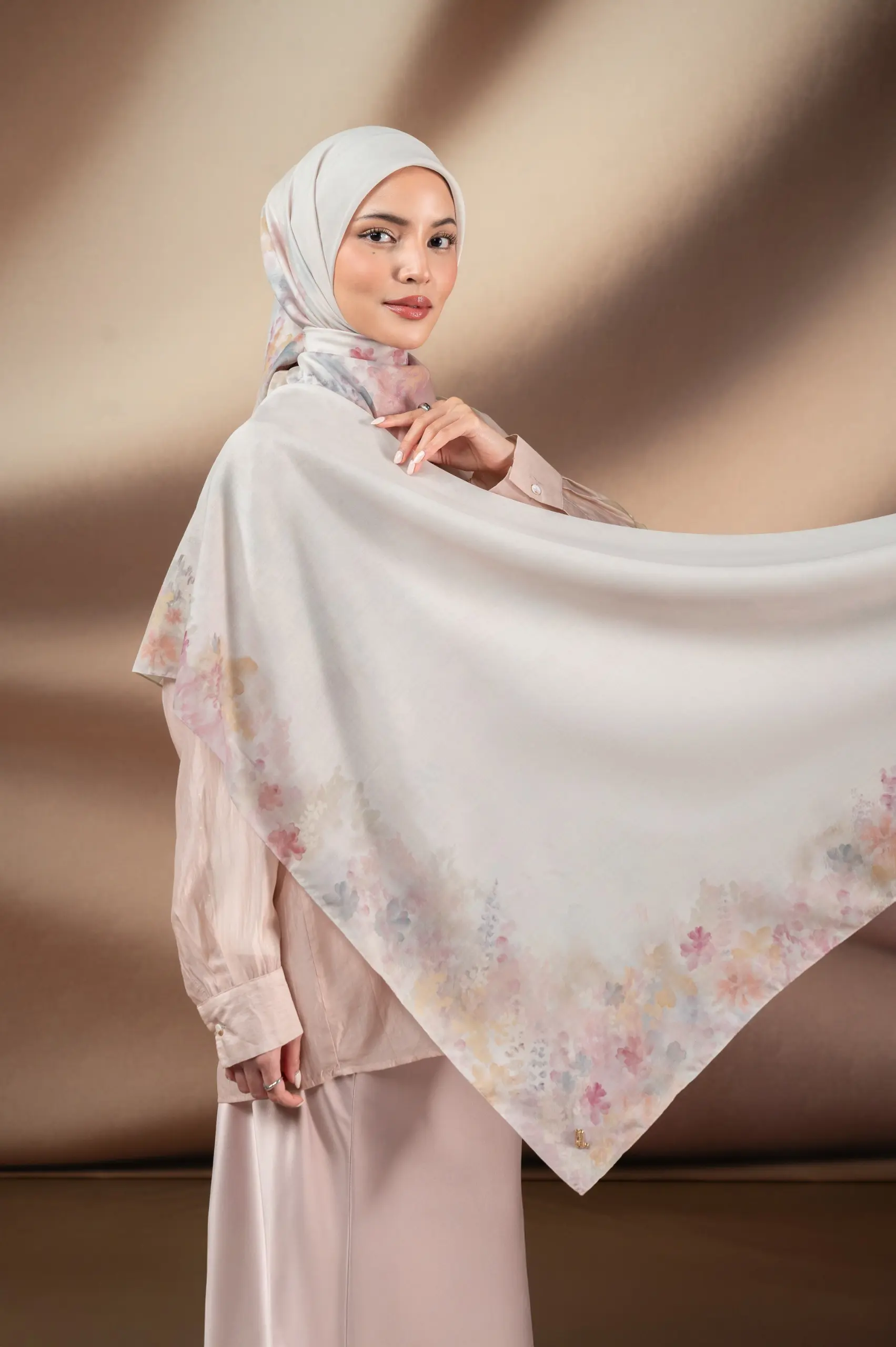 PALETTIA SCARF BLOSSOM