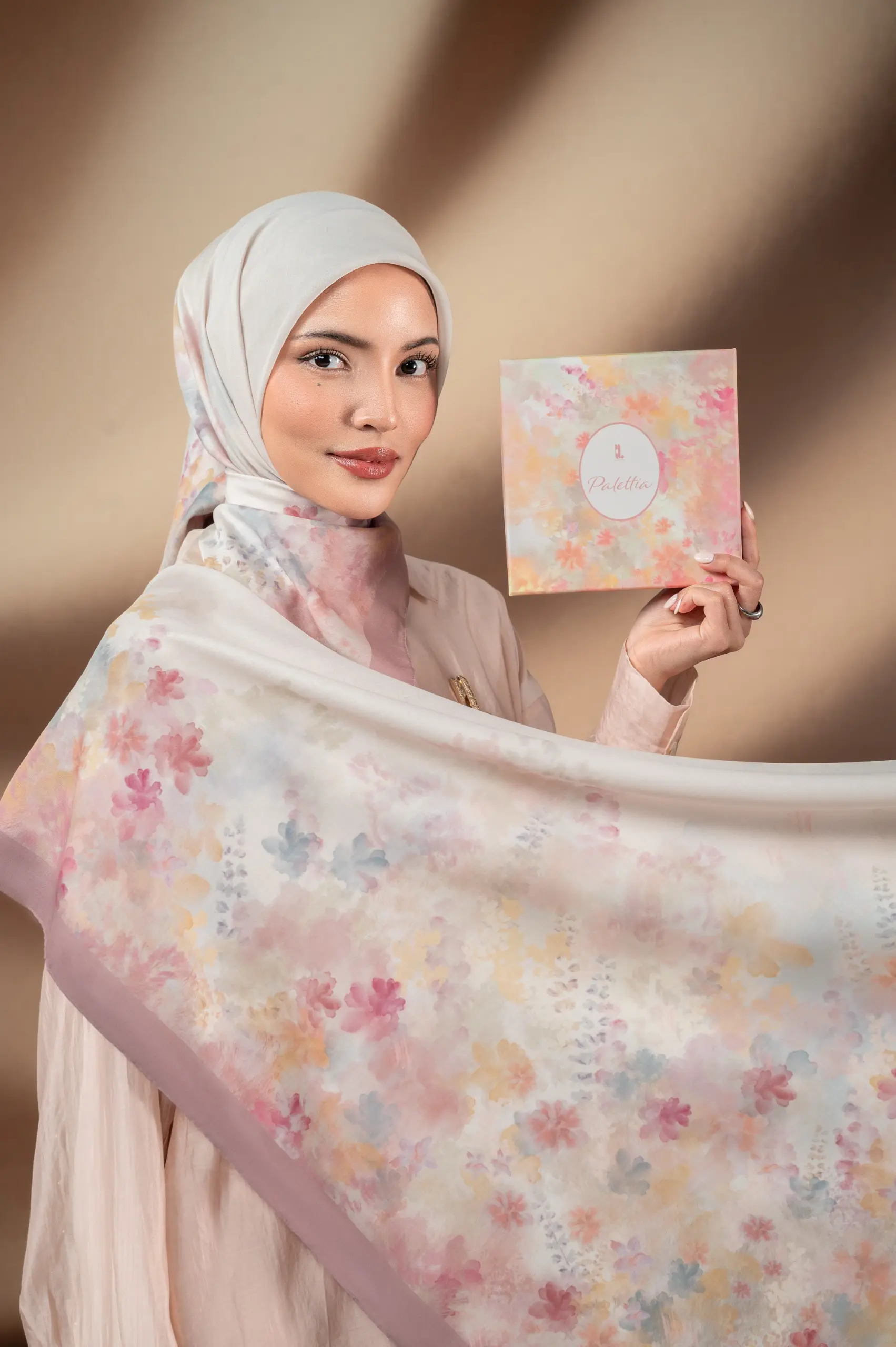 PALETTIA SCARF BLOSSOM