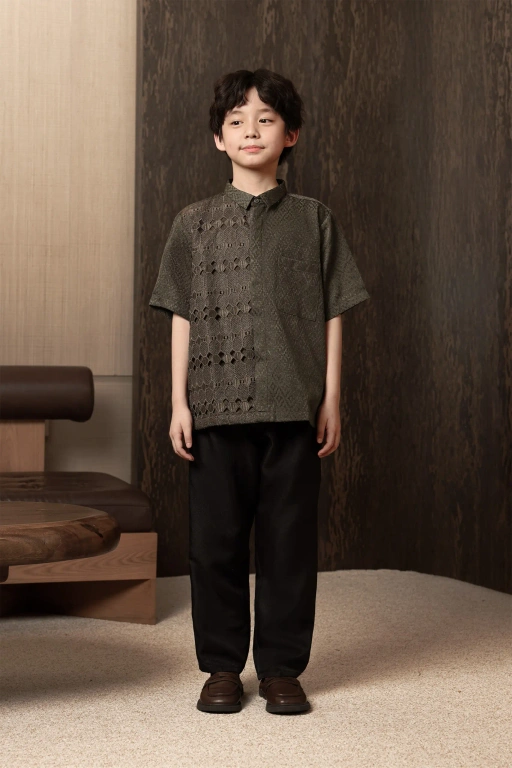 Image of Kemeja Brokat Manggala Anak Lengan Pendek Pala