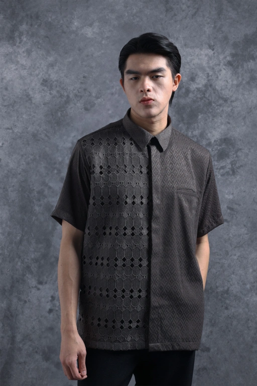 Image of Kemeja Brokat Manggala Lengan Pendek Kabut