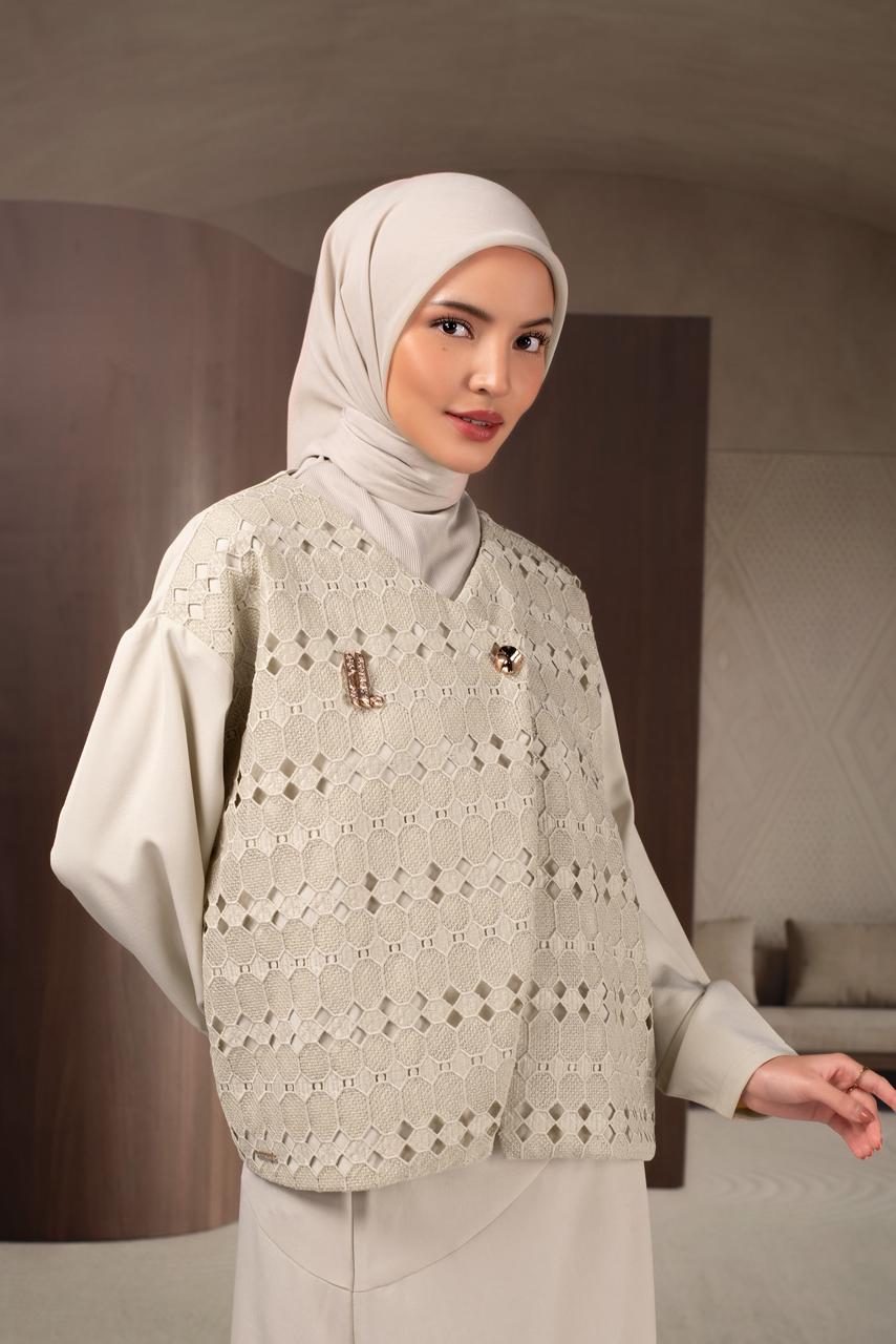 JAKET MANGGALA