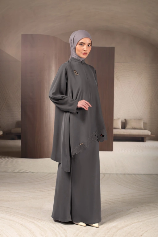 Image of SATU SET MANGGALA KABUT