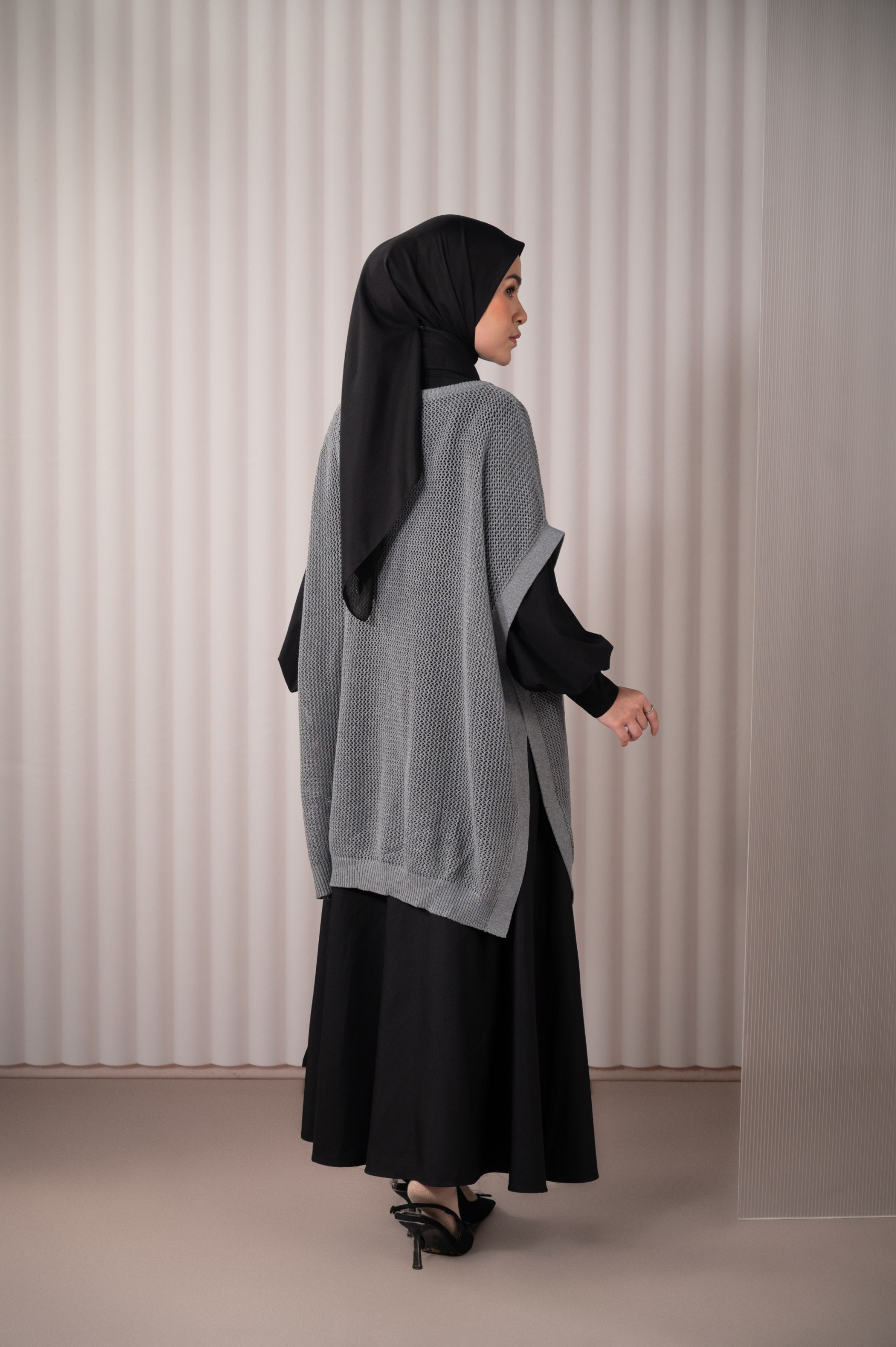 MARÉA KNIT CHARCOAL