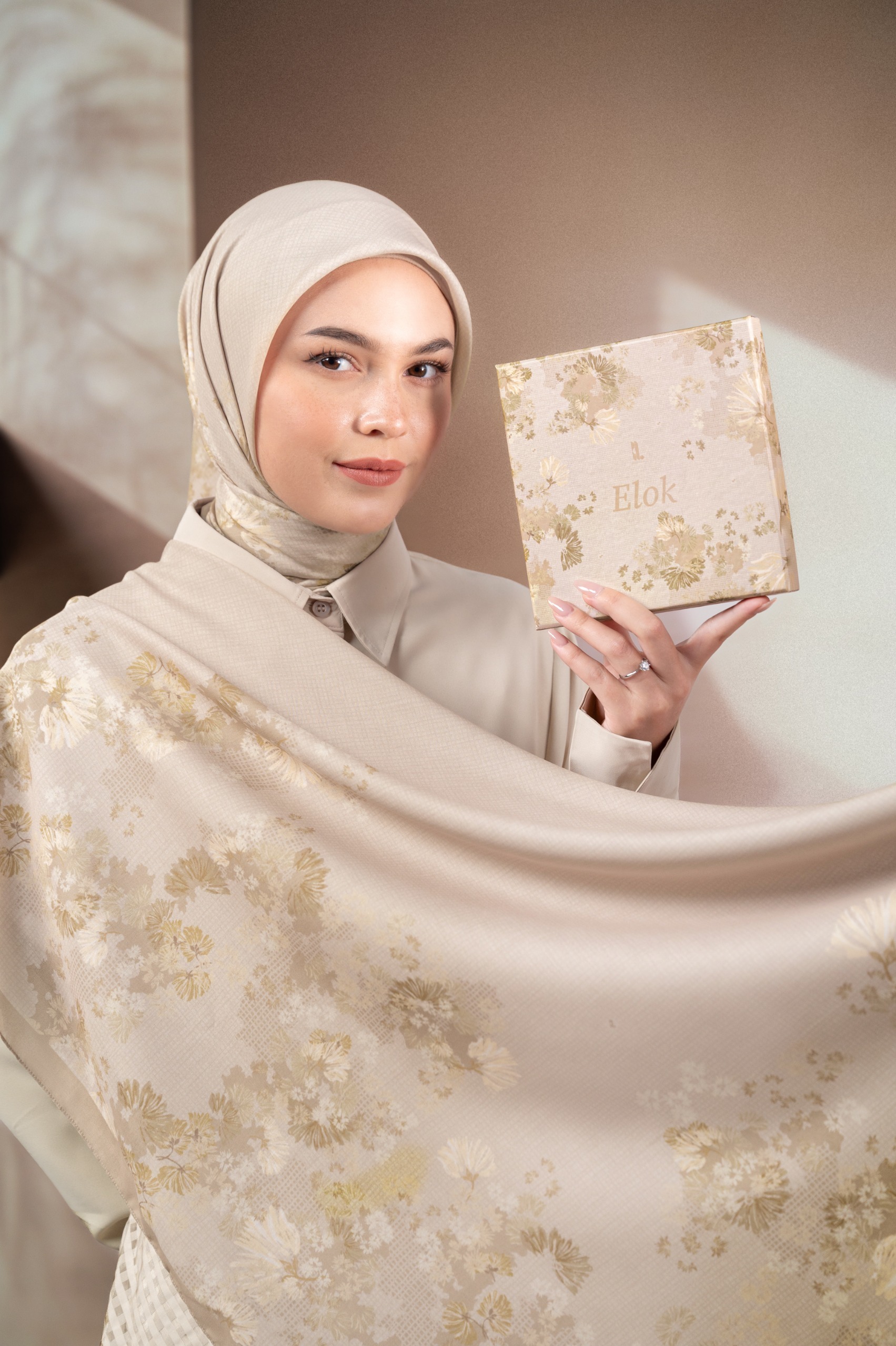 ELOK SCARF