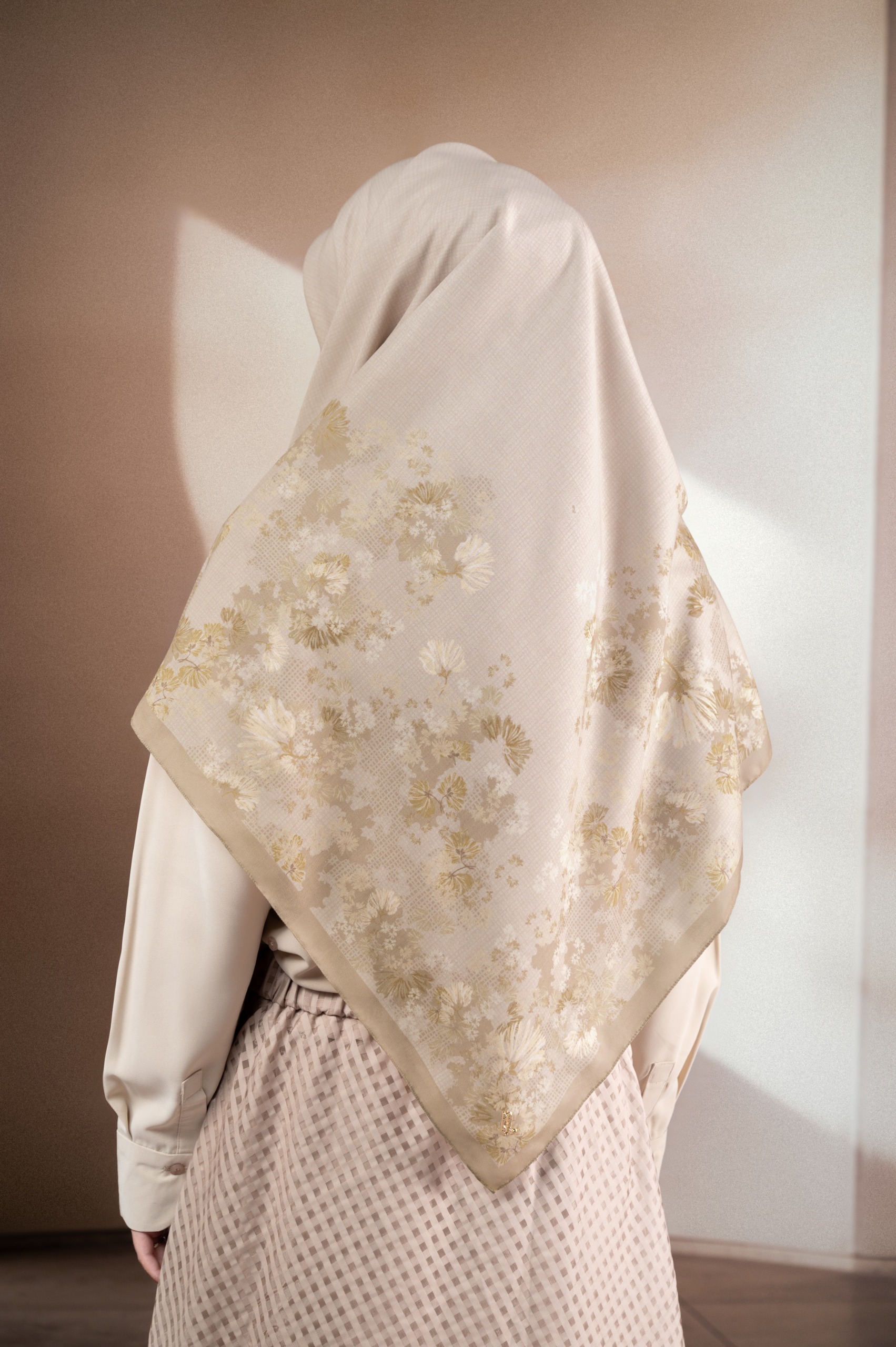 ELOK SCARF