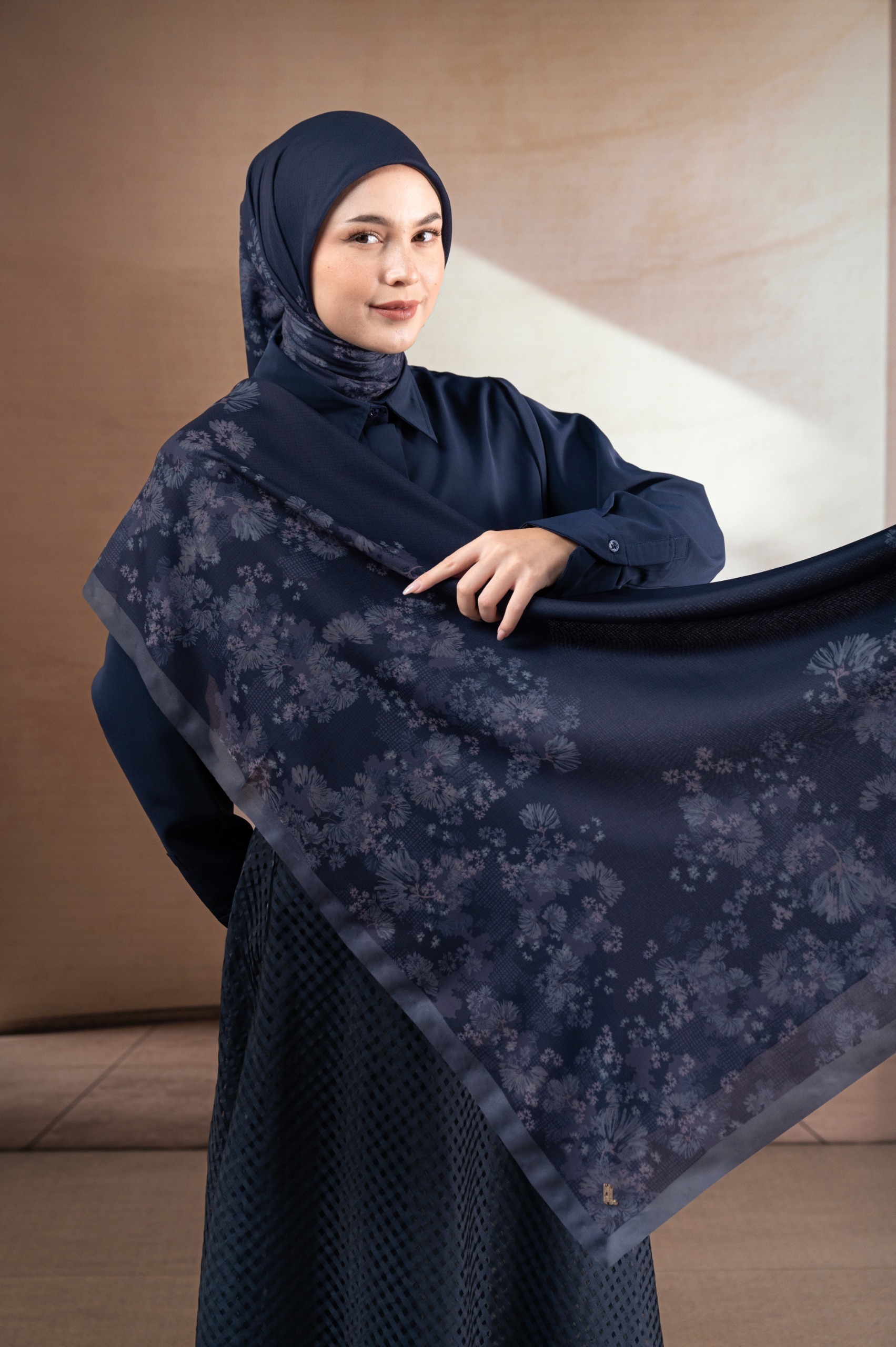 ELOK SCARF