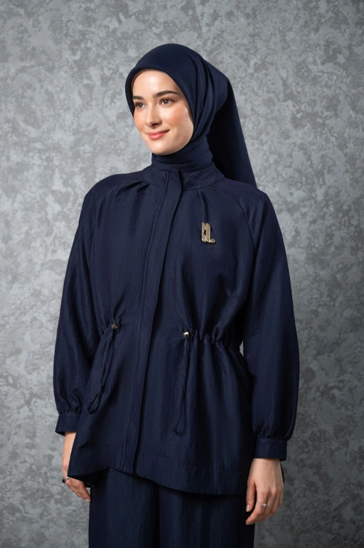 Image of QUIET BLUE JACKET MIDNIGHT