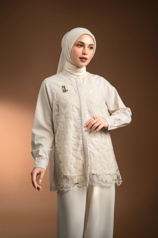 Image of KEMEJA RAGLAN RENJANA BINAR