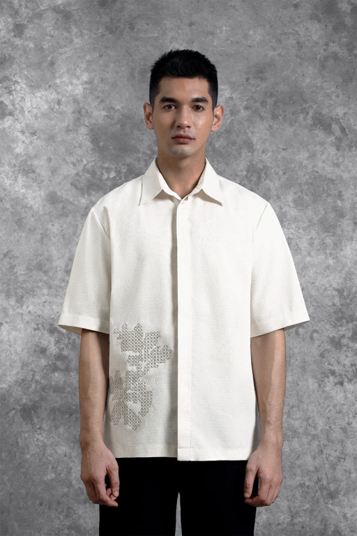 Image of Kemeja Bordir Renjana Lengan Pendek Binar