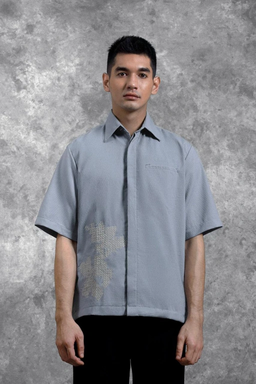 Image of Kemeja Bordir Renjana Lengan Pendek Embun