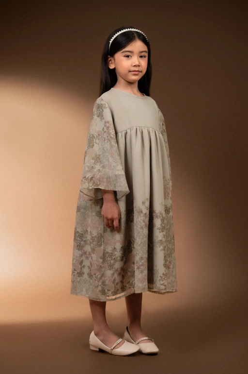 Image of GAUN ANAK TENTREM RIMBA