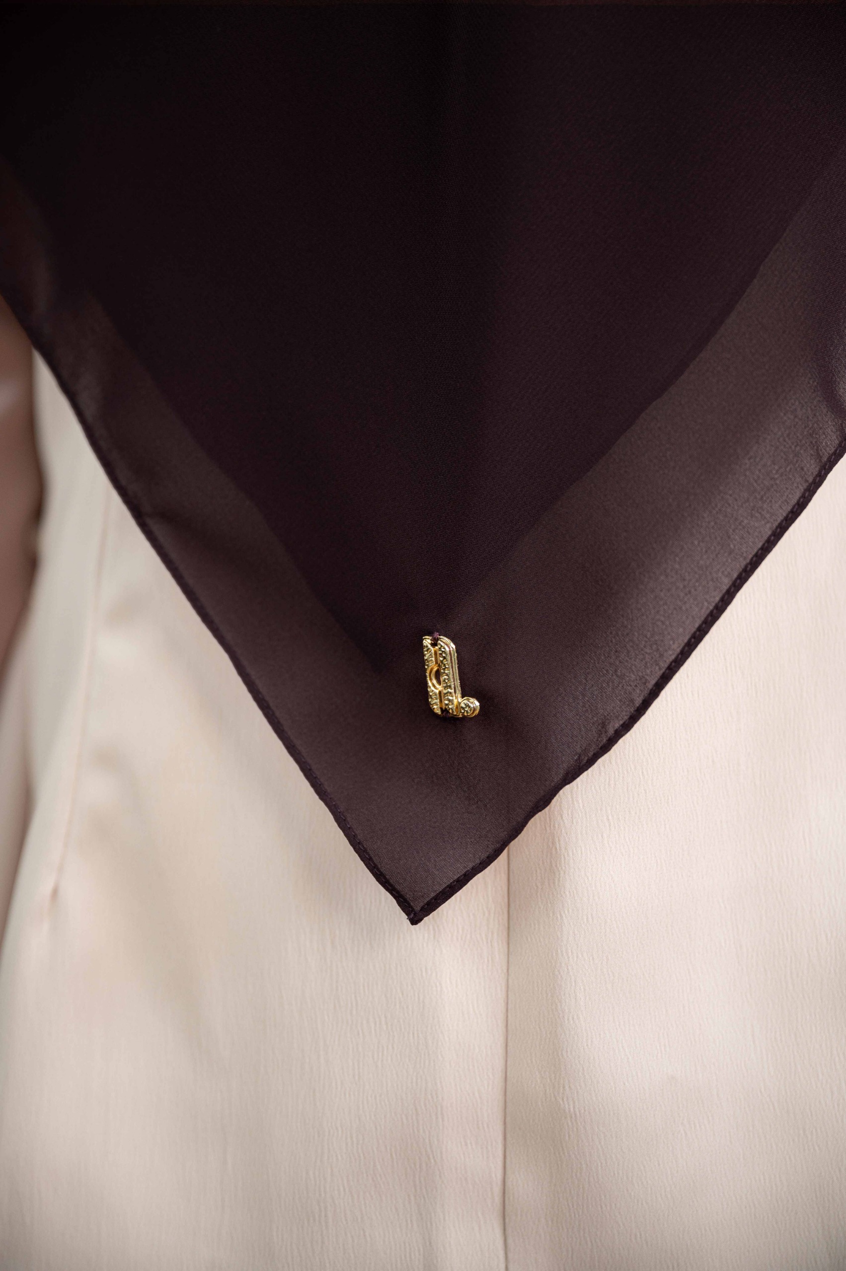 FLOWY SCARF PLUM