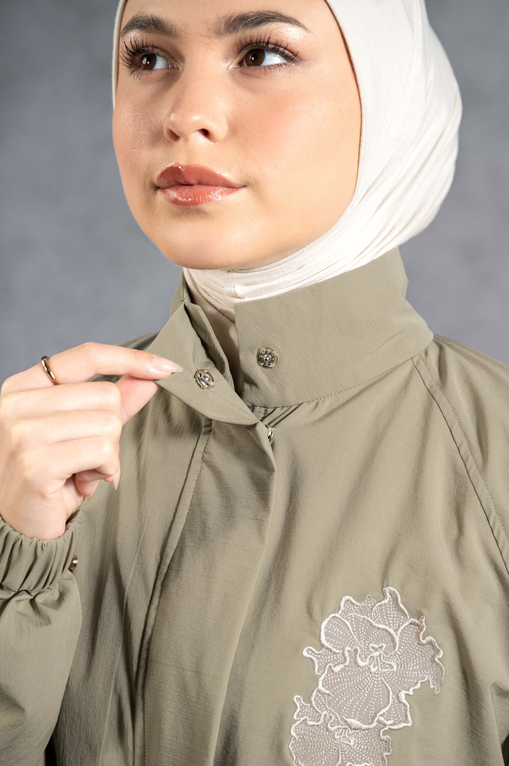 EASYDAY CROPPED JACKET KHAKI
