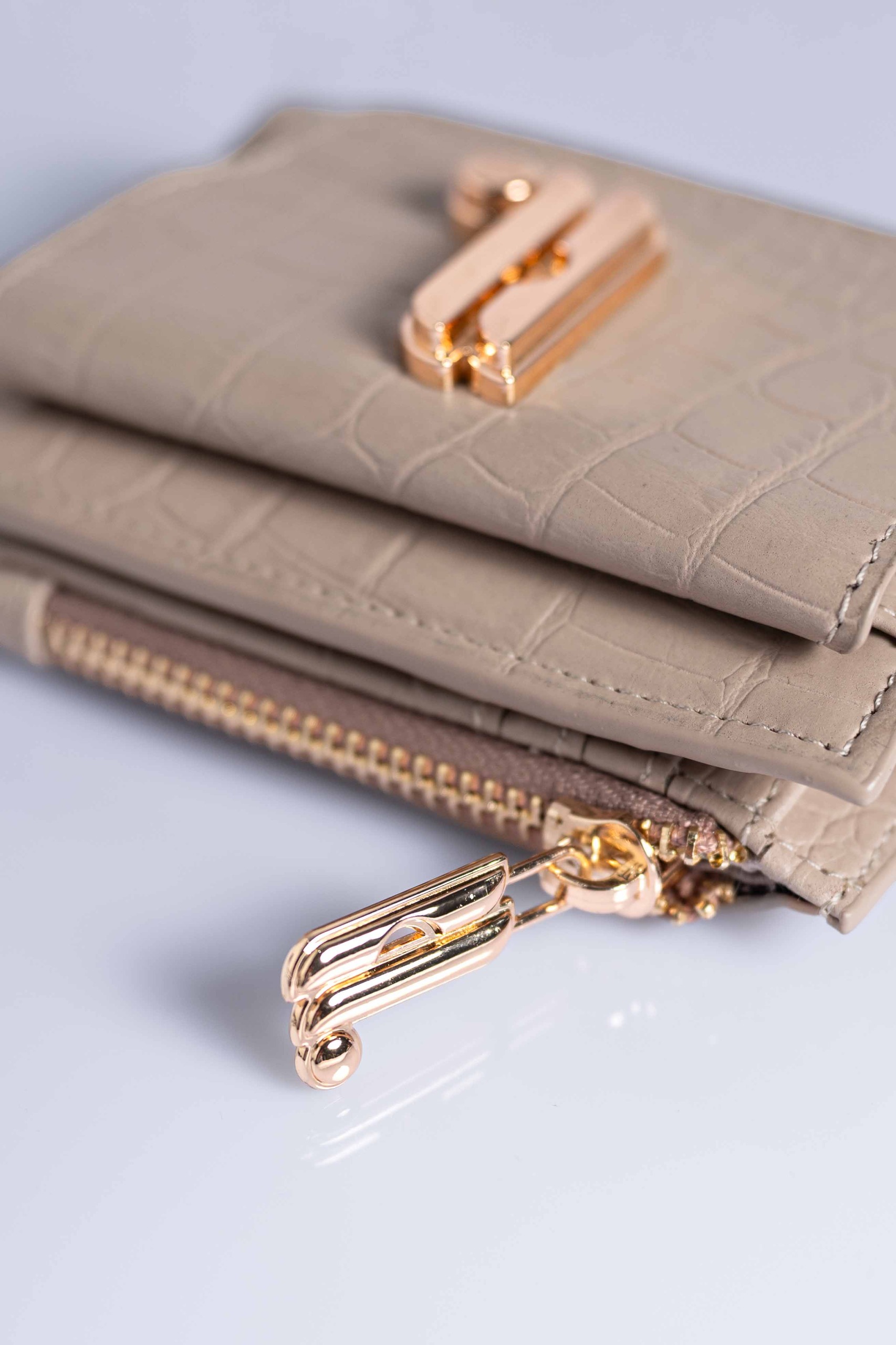 BRIA WALLET SAND