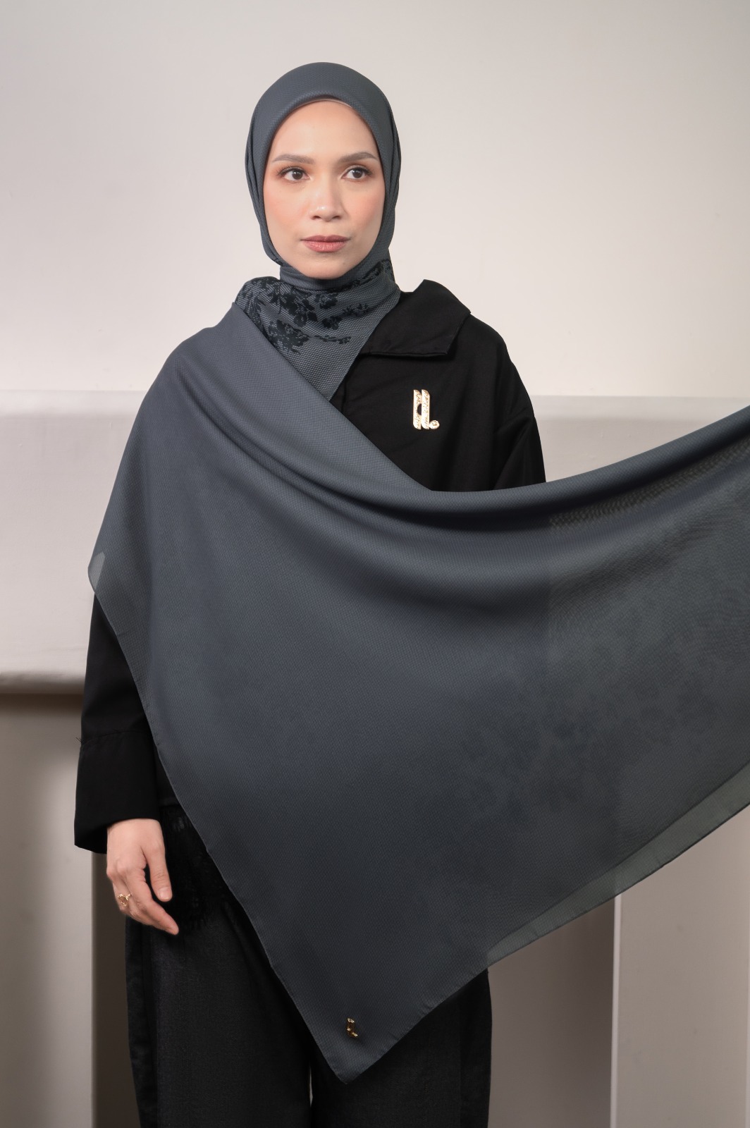 NOIRLACE SCARF CHARCOAL
