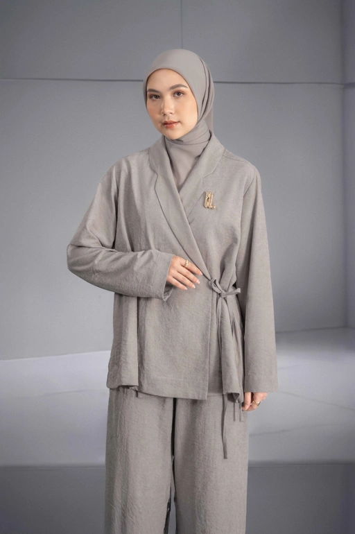 ADELINE OUTER KHAKI