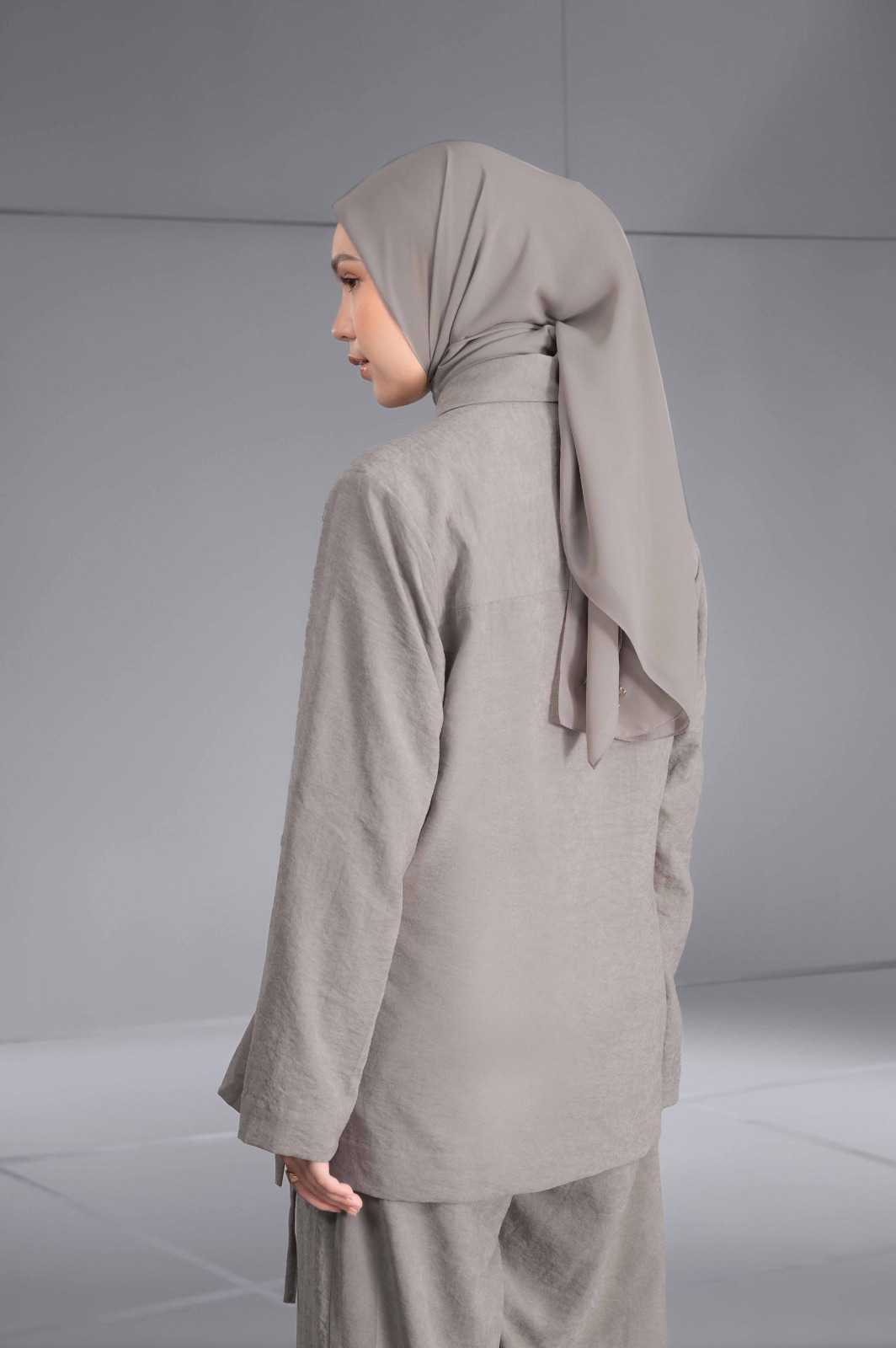 ADELINE OUTER KHAKI