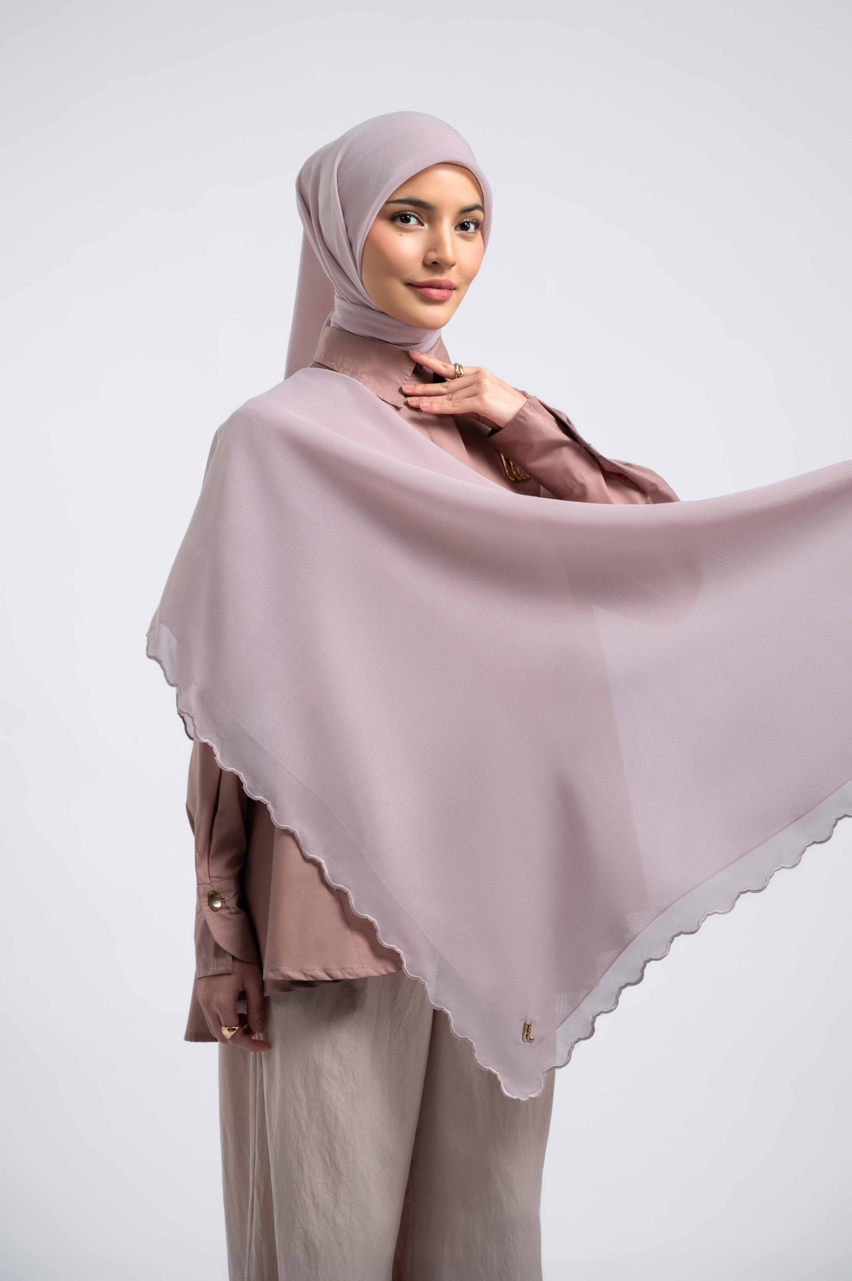 WAVY SCARF BLUSH