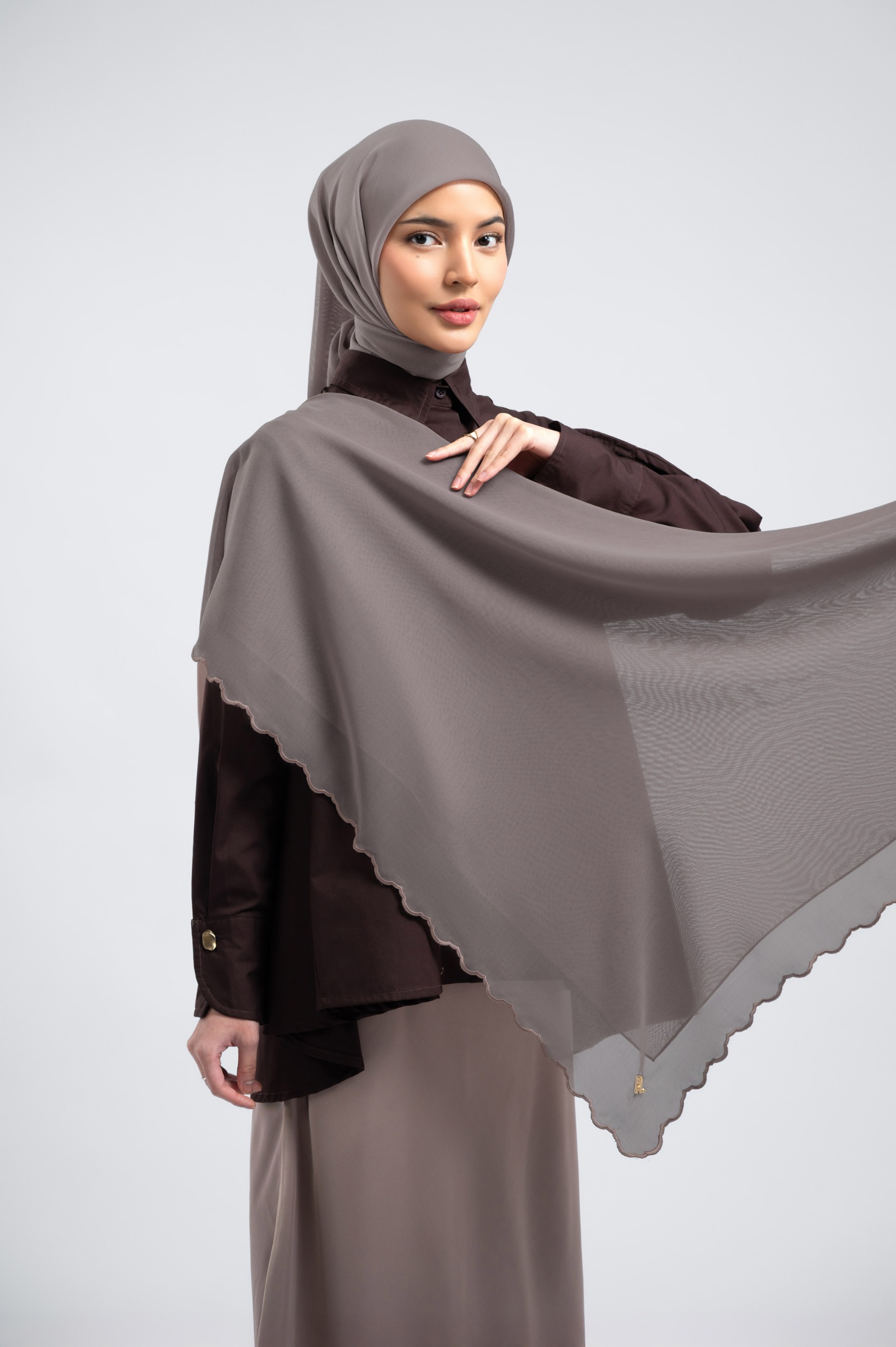 WAVY SCARF TAUPE