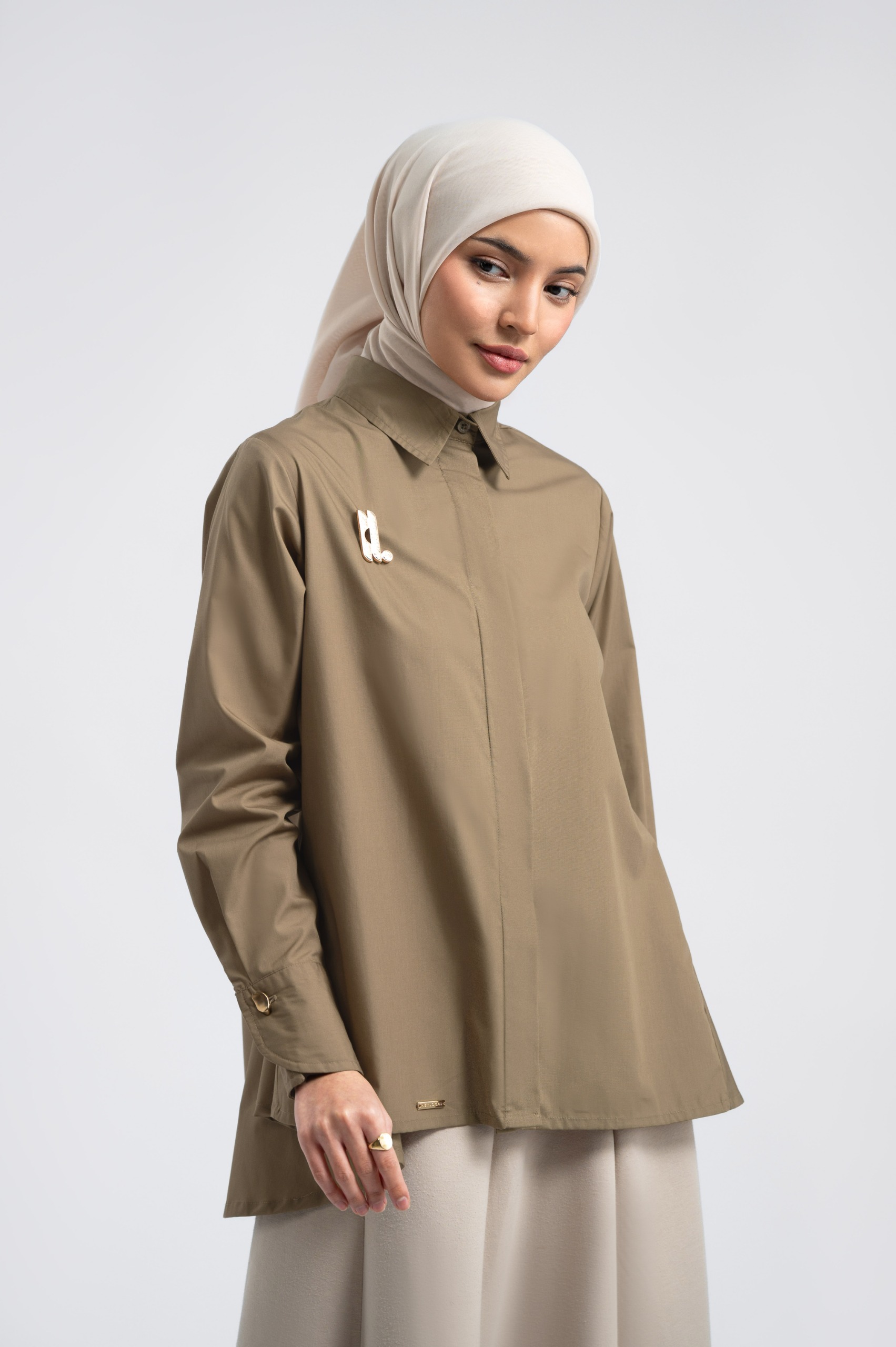 SYRA SHIRT VOL. 2 WILLOW