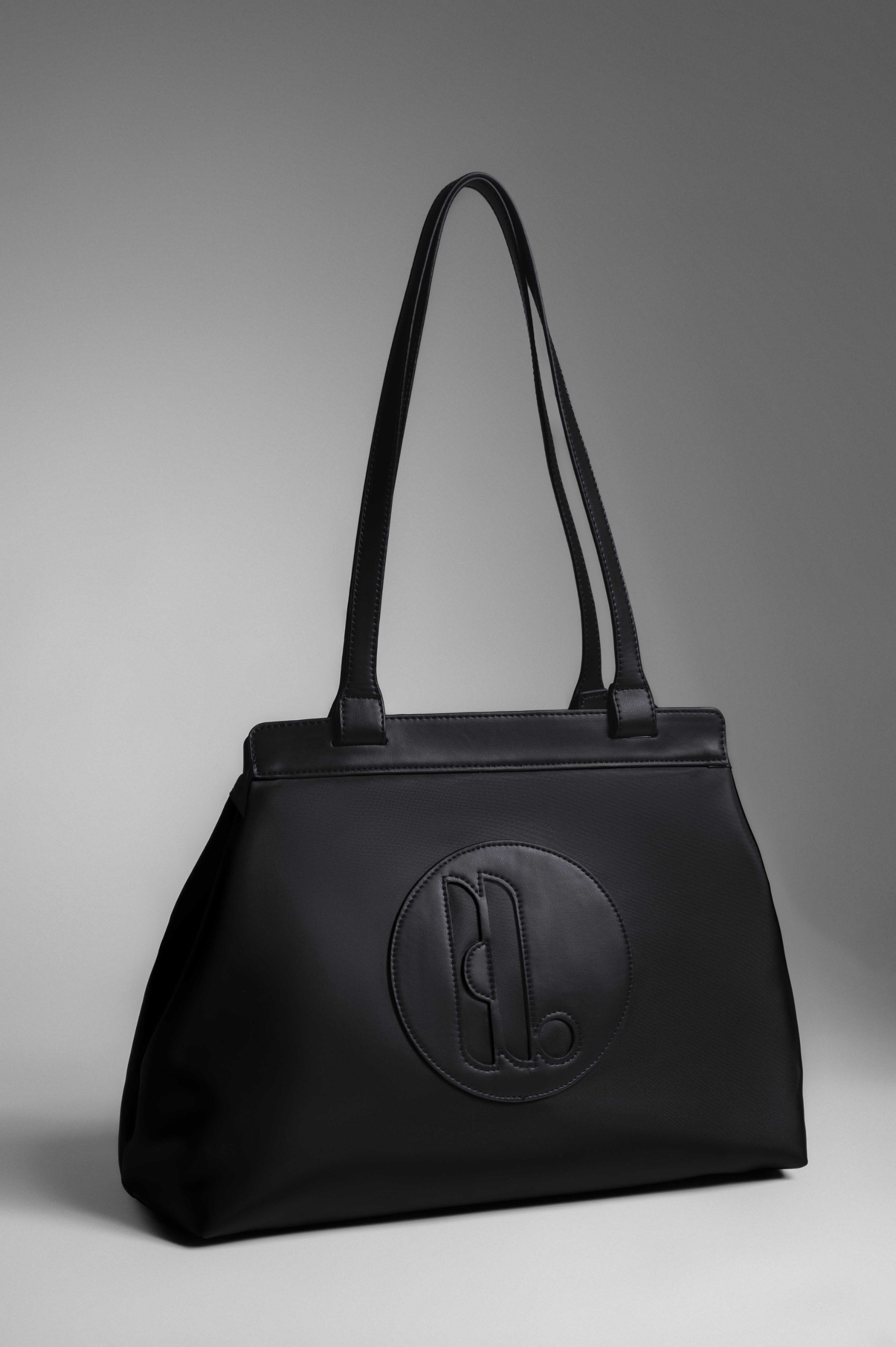 TOKYO BASIC BLACK