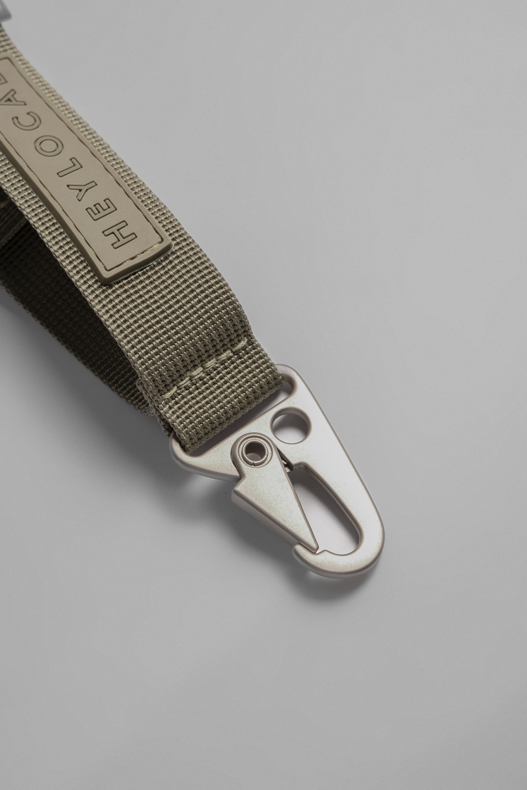 TROUVANT MULTI-PURPOSE LANYARD SAND