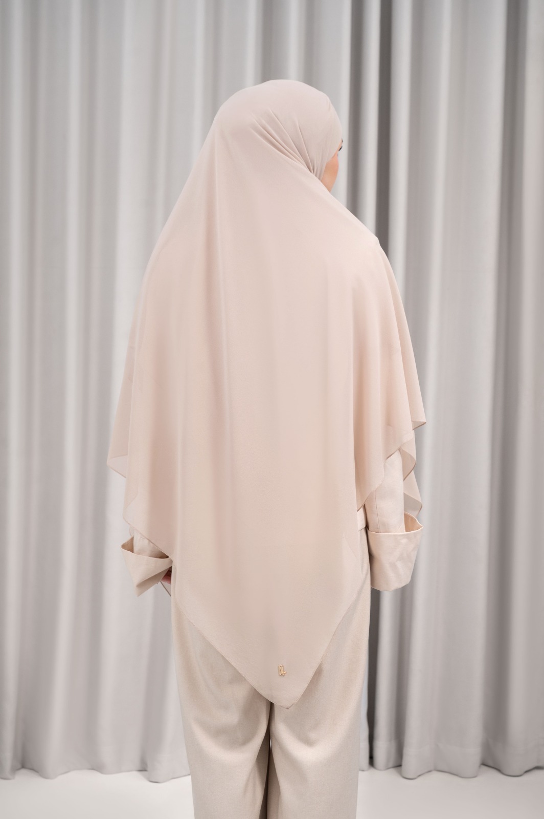 KALILA SQUAREBAN CREAM