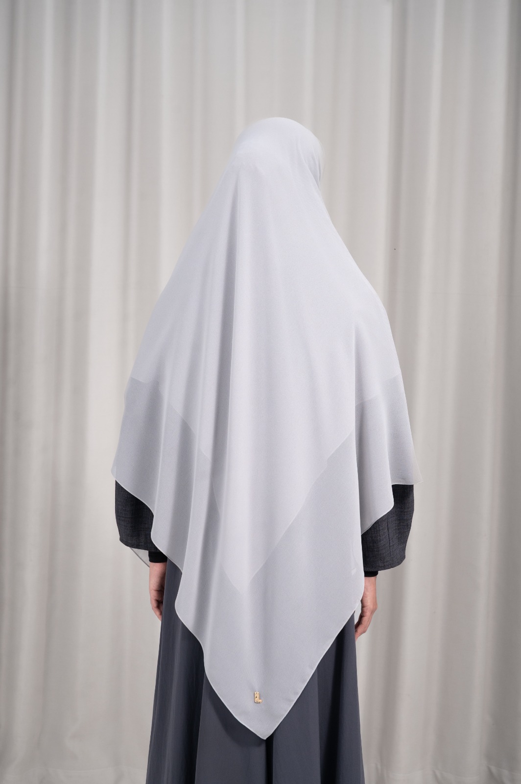 KALILA SQUAREBAN GREY