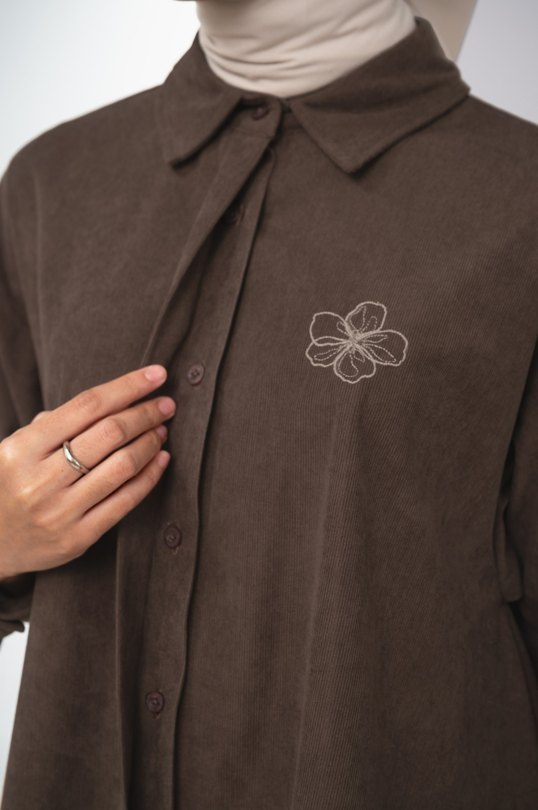 RAEHA FLARE SHIRT COCOA