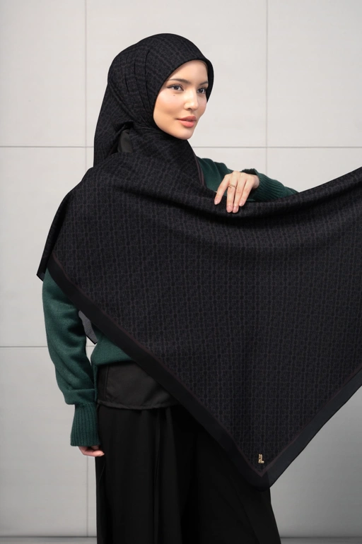 EDGE SCARF NOIR