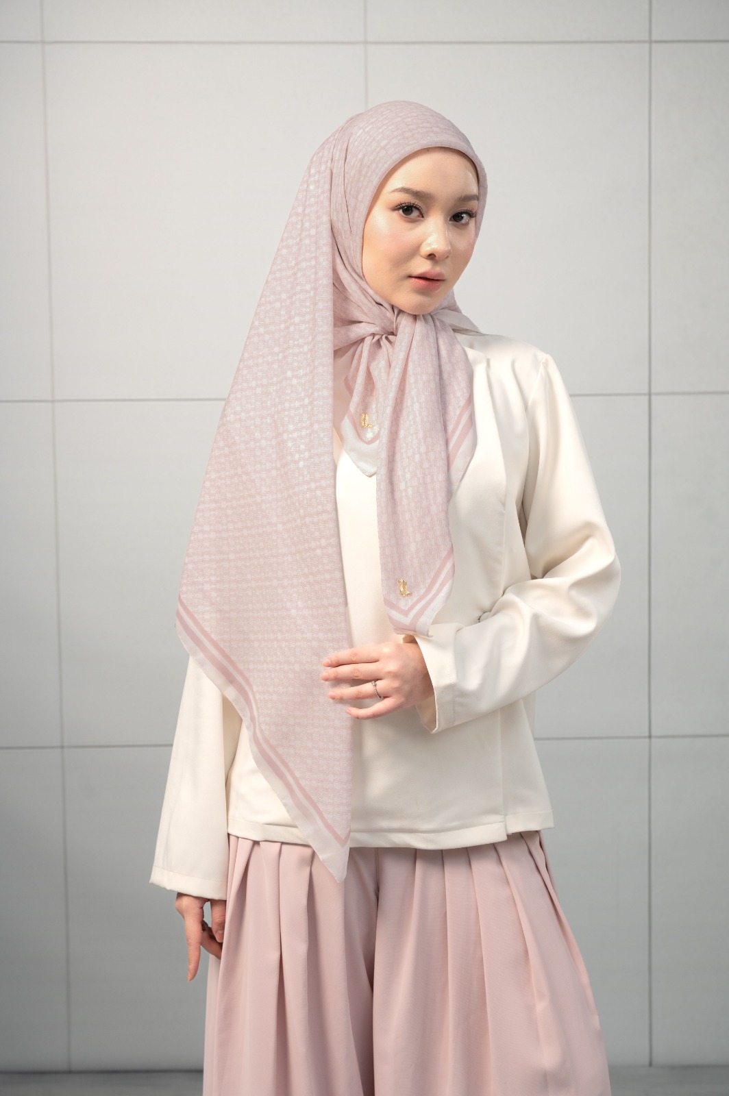 EDGE SCARF COTTON