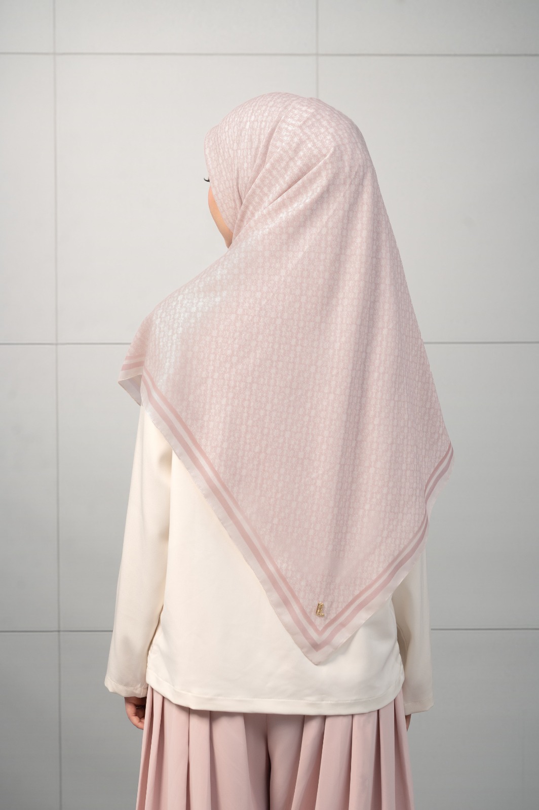 EDGE SCARF COTTON
