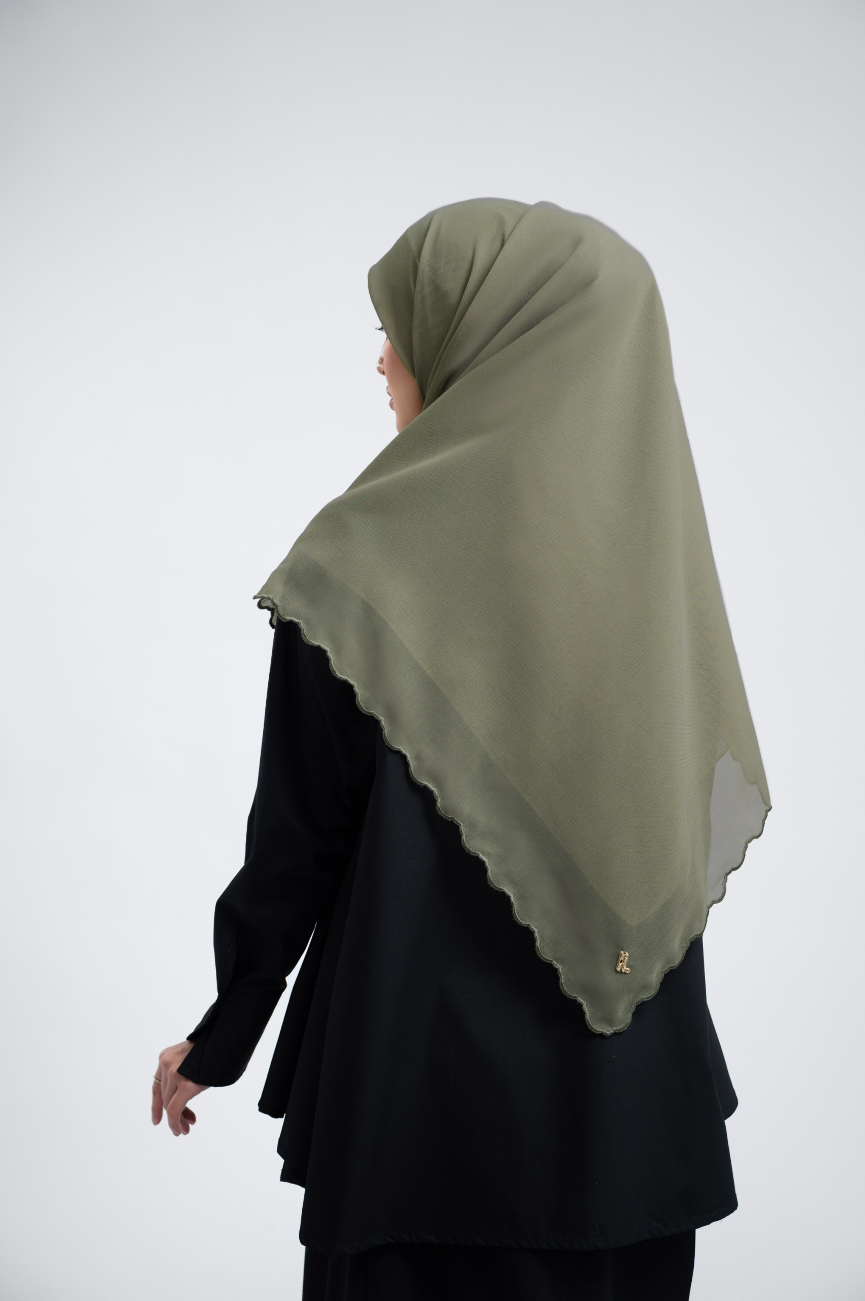 WAVY SCARF MATCHA