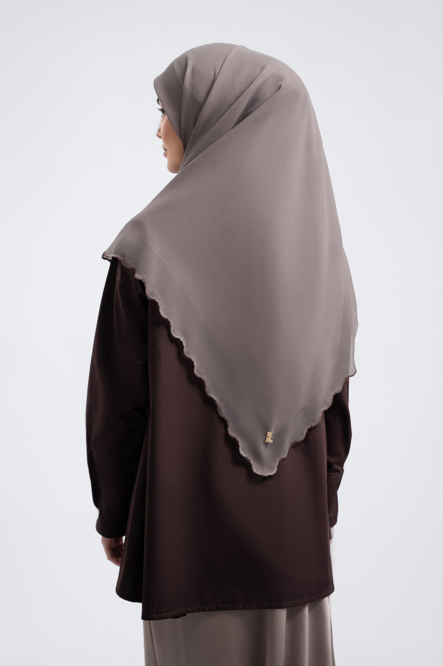 WAVY SCARF TAUPE