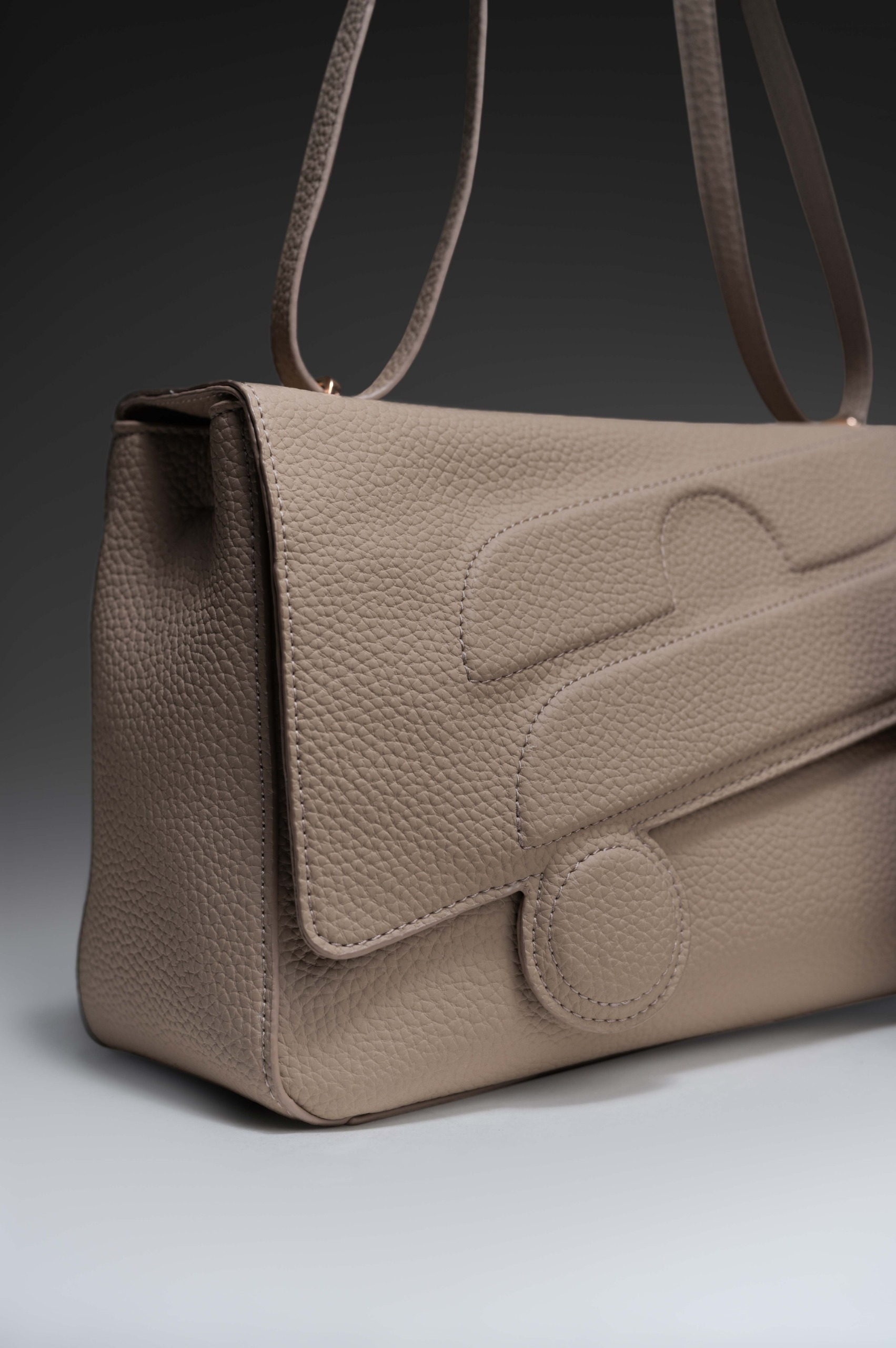 ROVELLE BAG SAND
