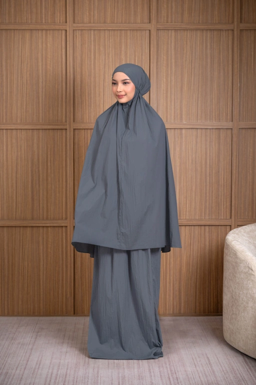 MESH PRAYER SET NOIR SLATE