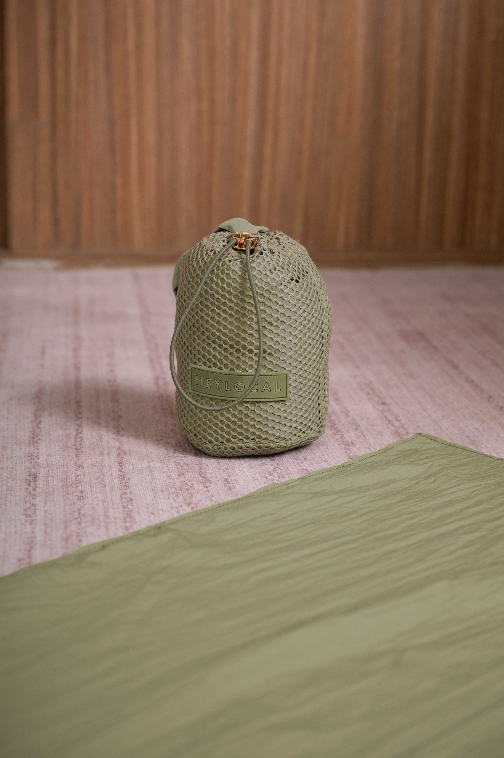 MESH PRAYER SET MATCHA SAND