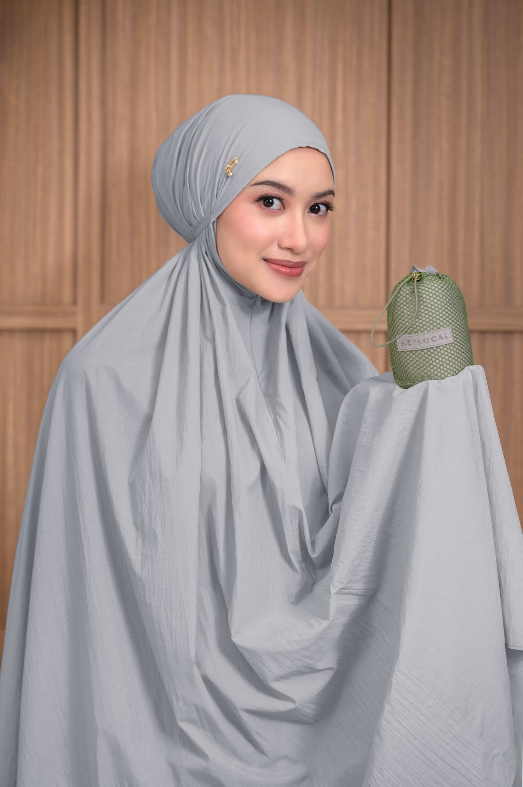 MESH PRAYER SET FROST GREEN