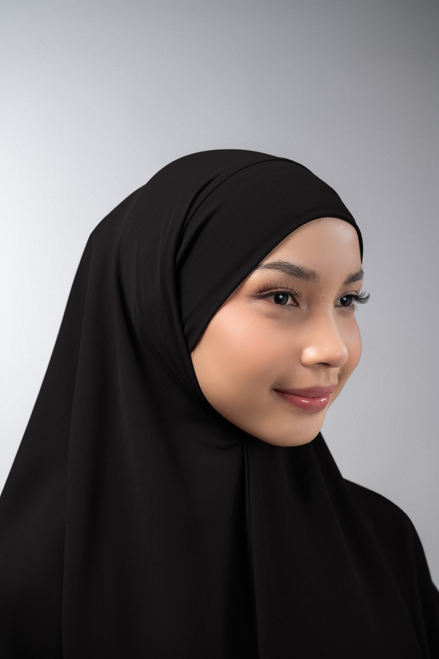 KHALA SQUAREBAN BLACK