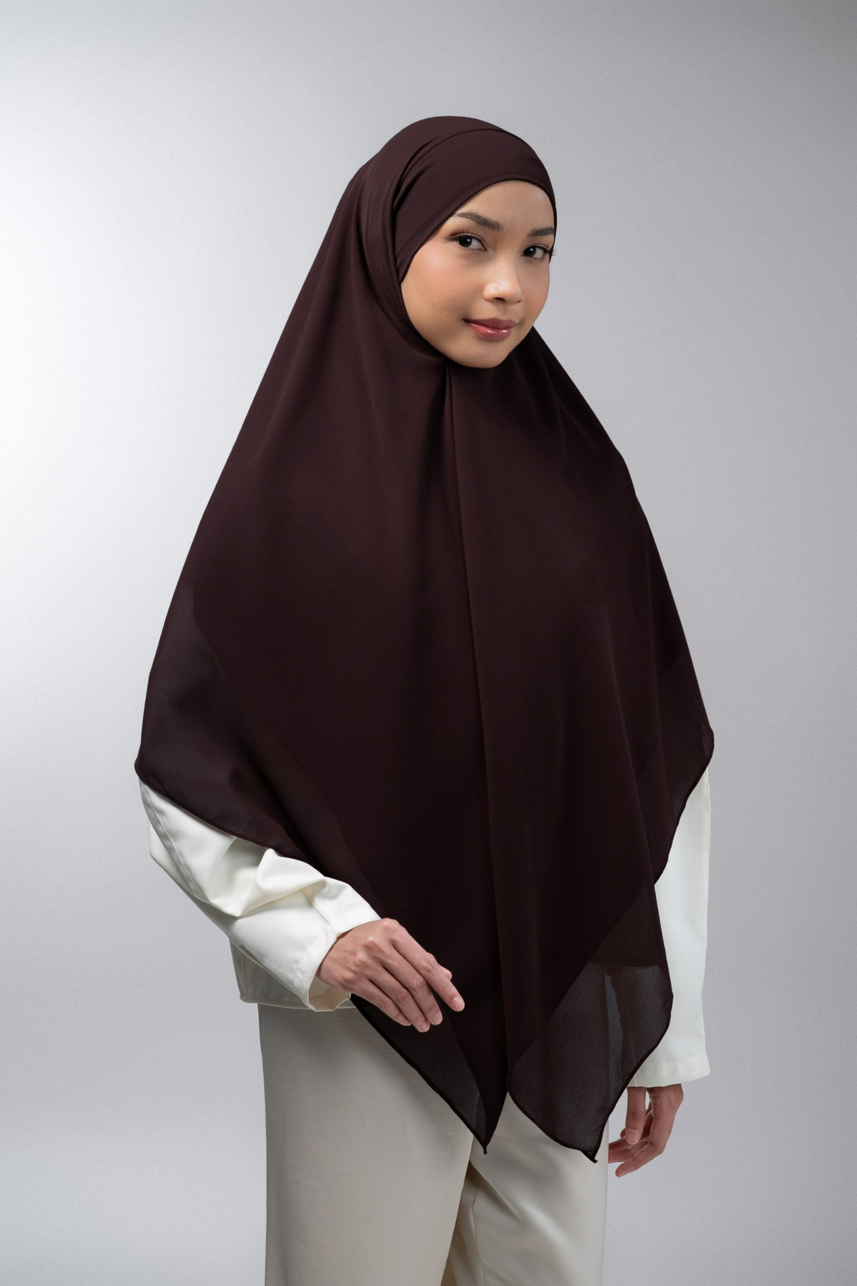 KHALA SQUAREBAN CHESTNUT