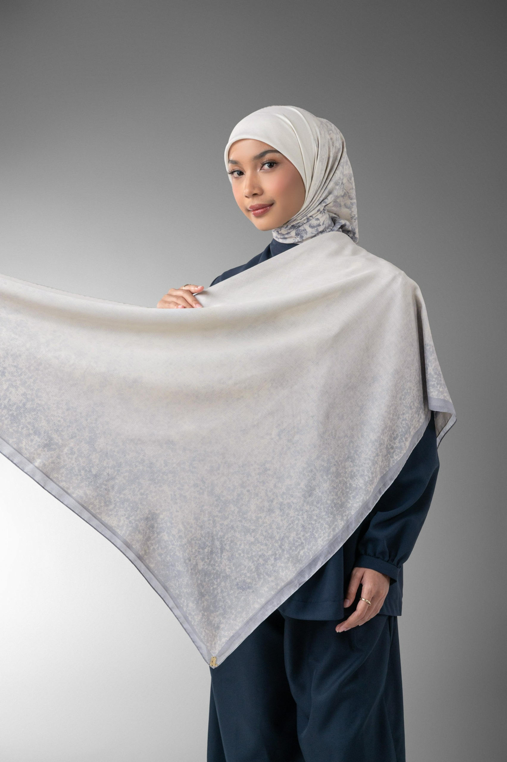 DOTTÉA SCARF SAPPHIRE