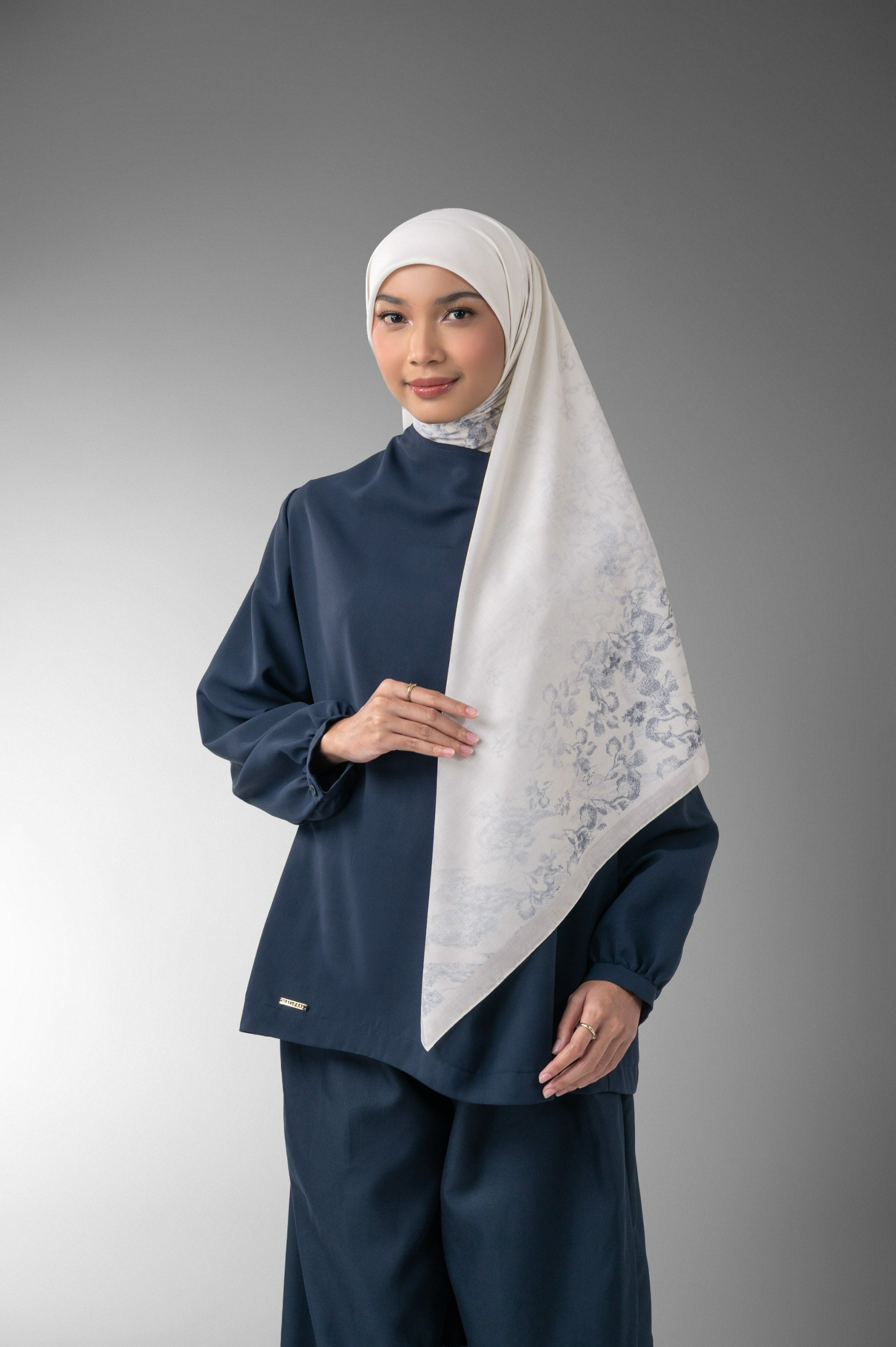 DOTTÉA SCARF SAPPHIRE