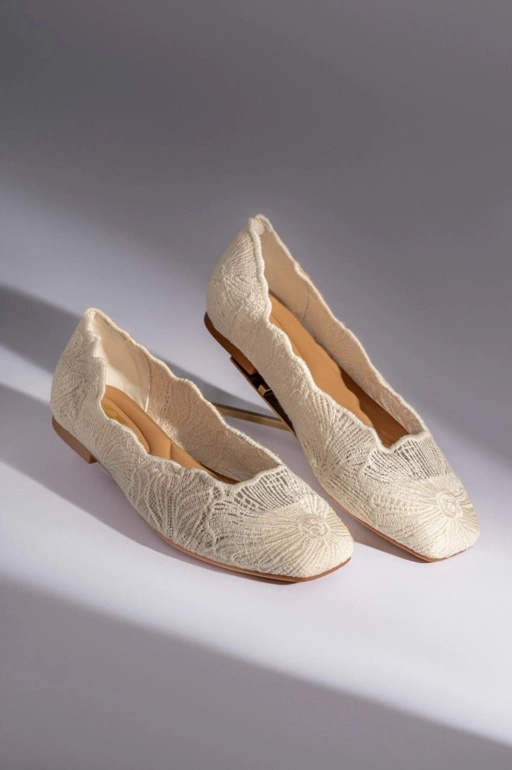 Image of PUSPHA FLAT SHOES KAPAS