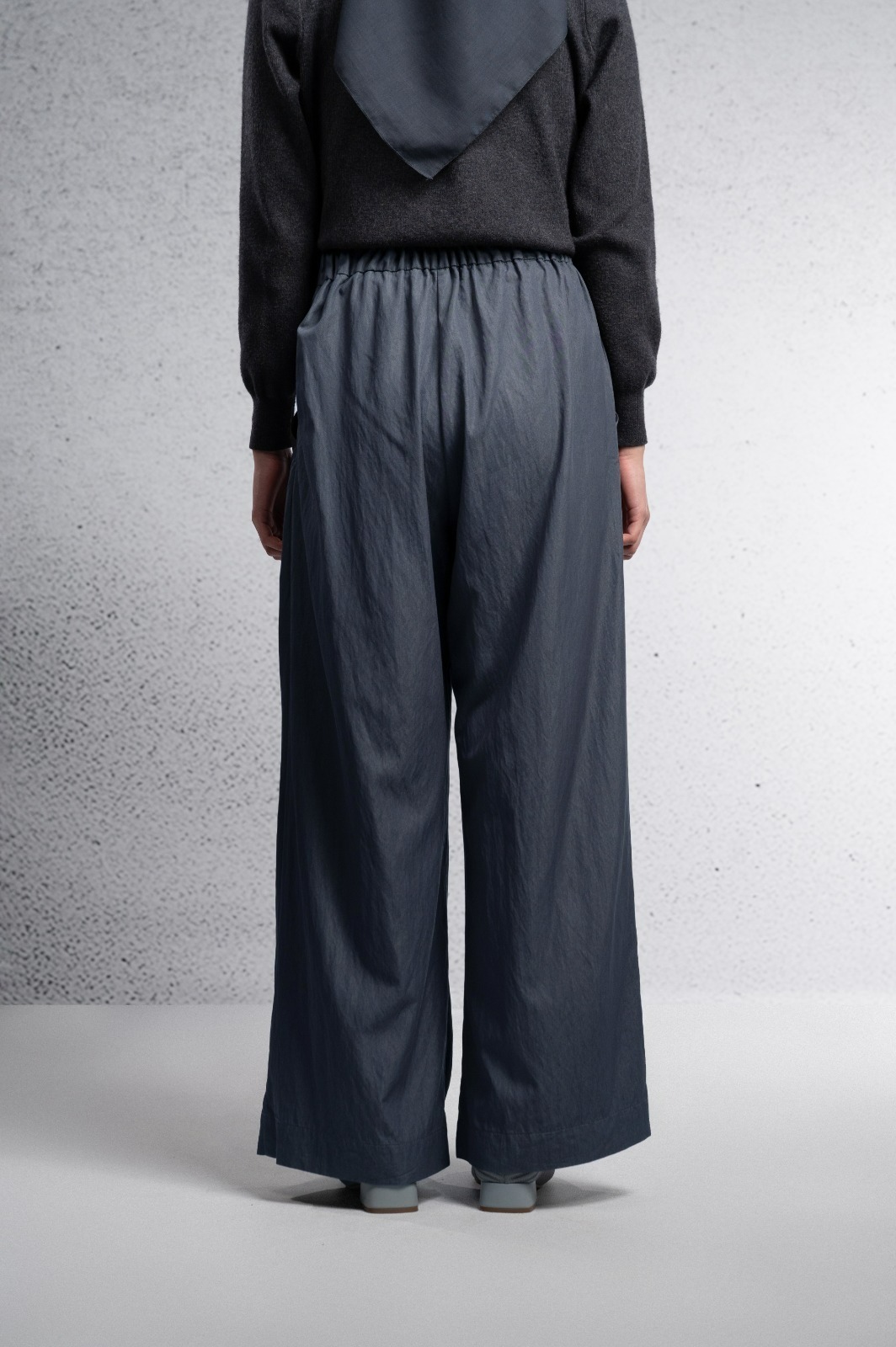 BACK TO EASE WRAP-OVER PANTS