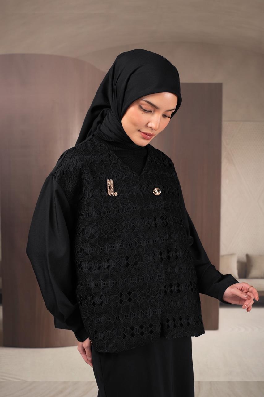 JAKET MANGGALA