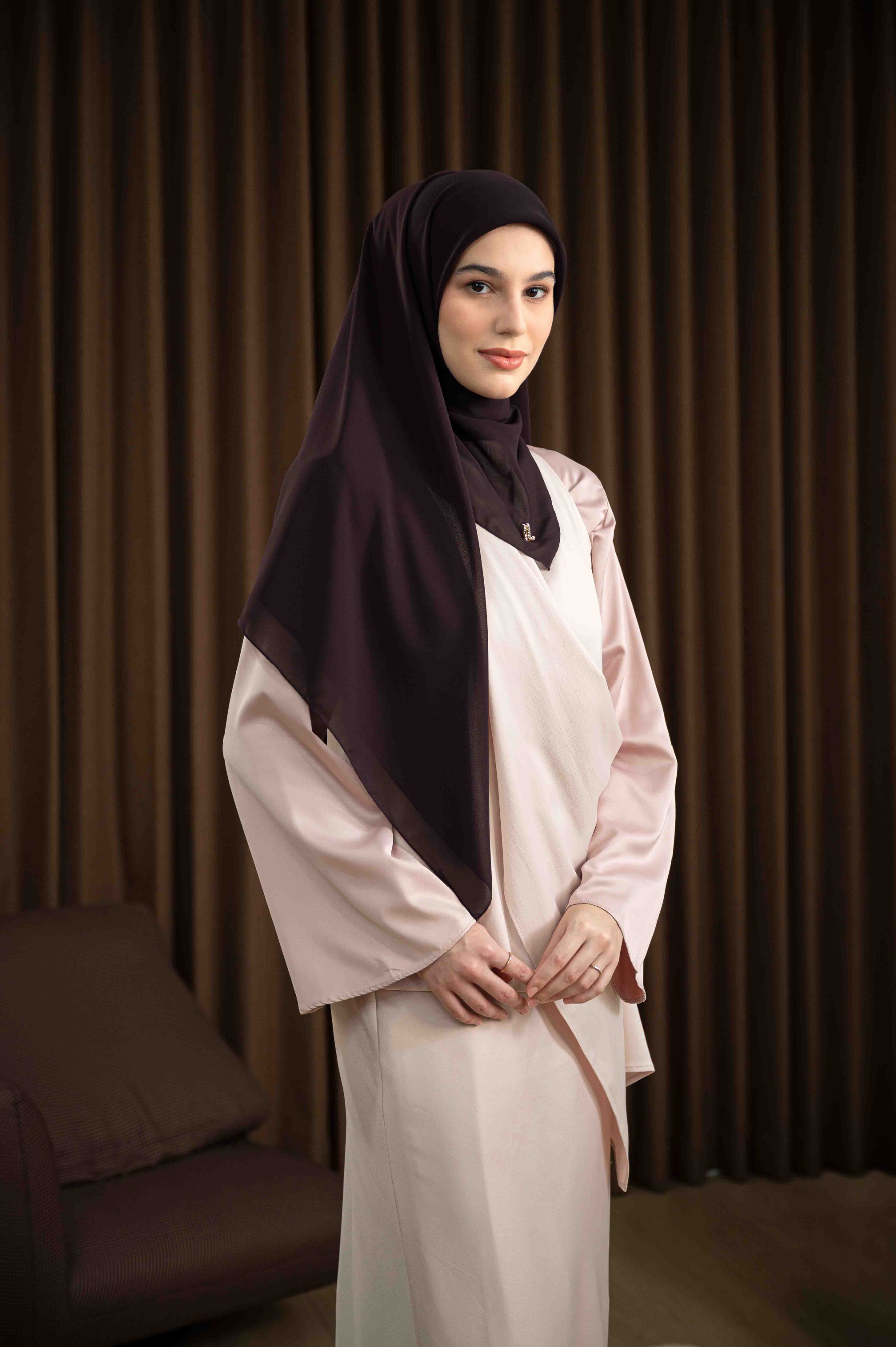 FLOWY SCARF PLUM