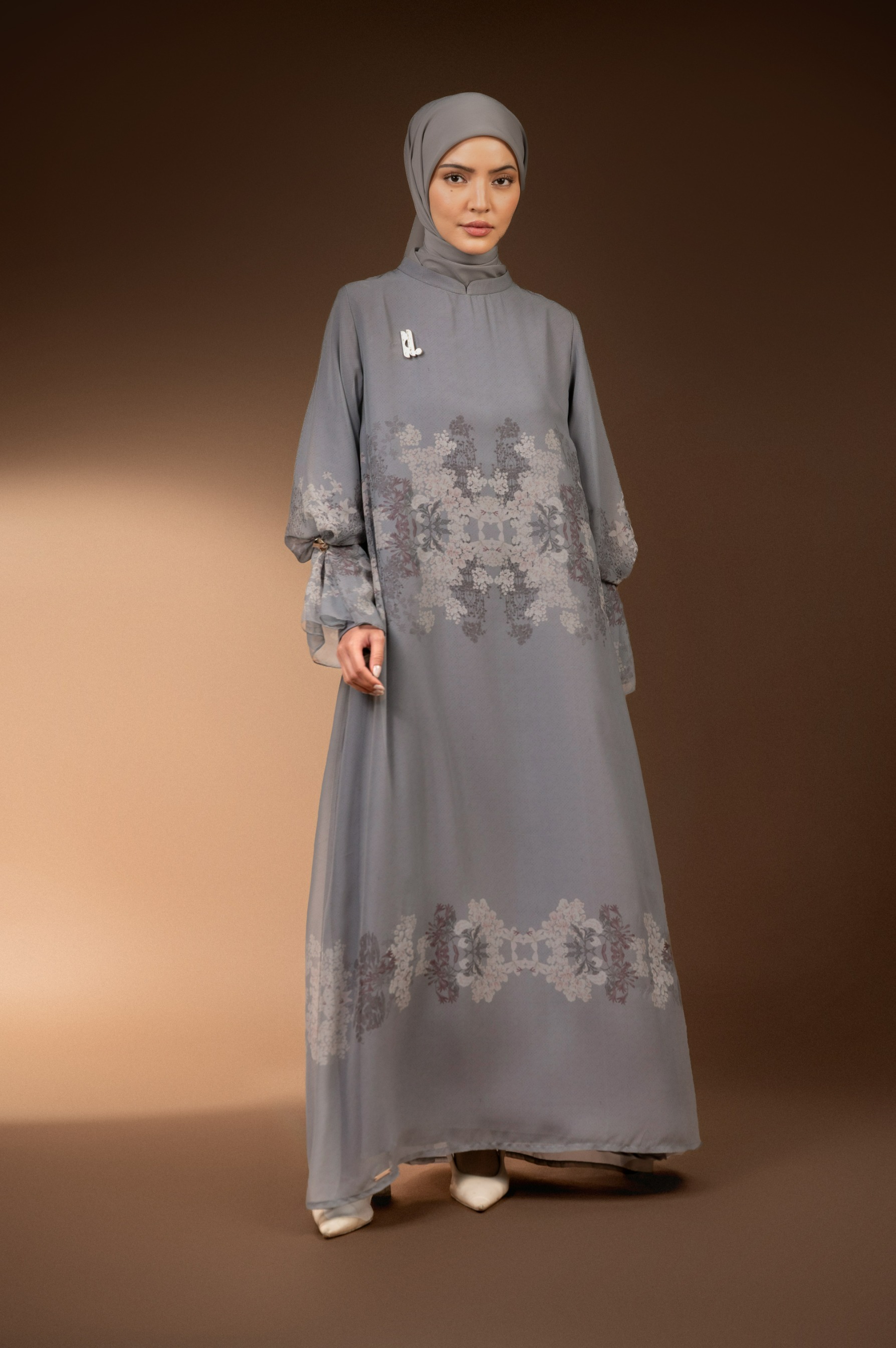 GAUN BERMOTIF TENTREM