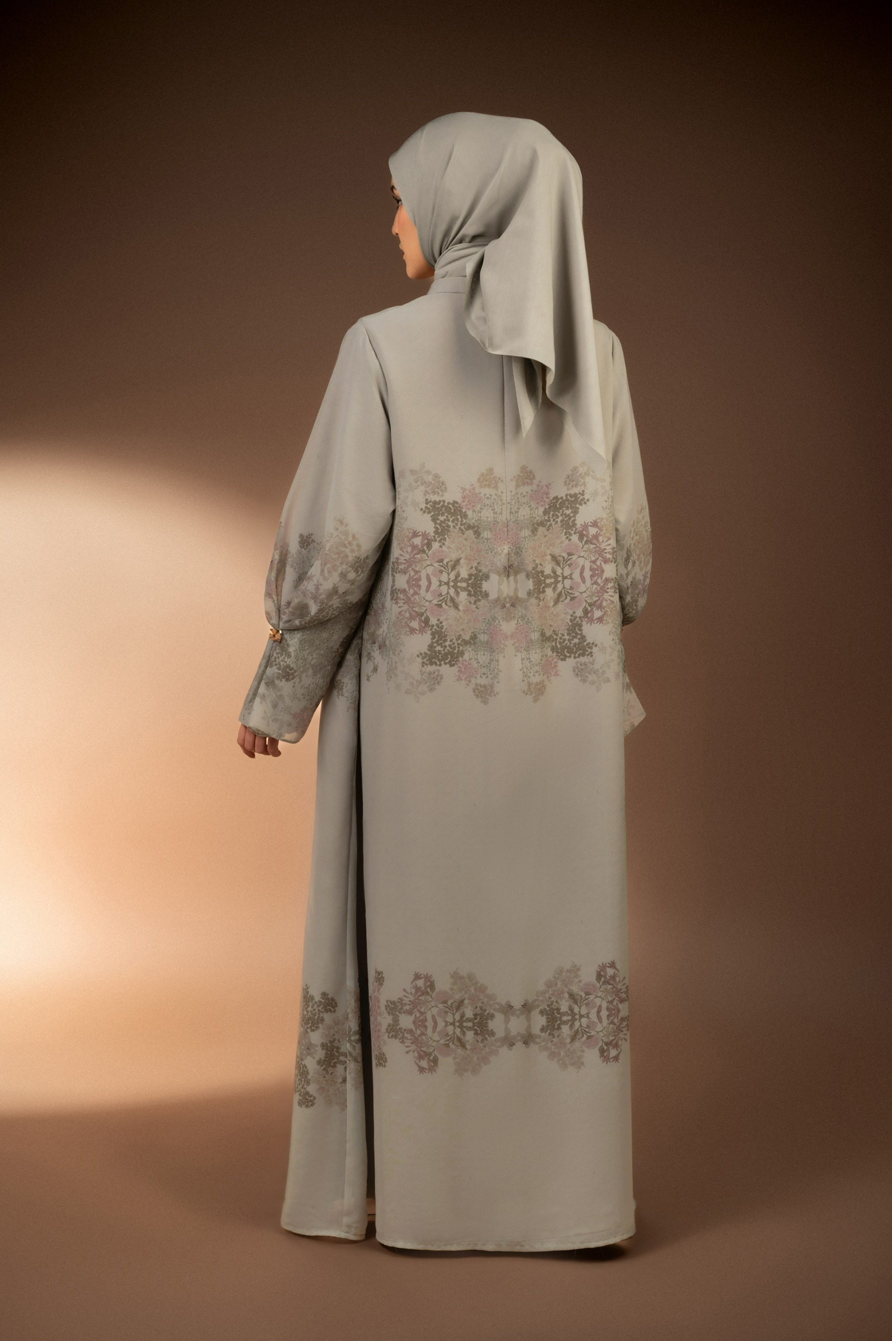 GAUN BERMOTIF TENTREM