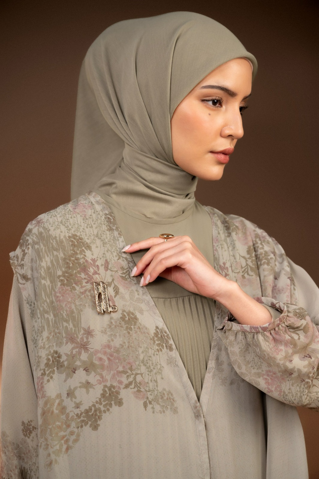 GAUN LIPIT TENTREM
