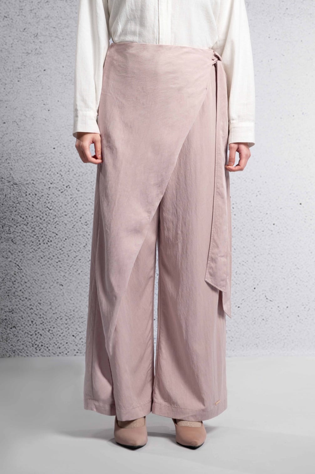 BACK TO EASE WRAP-OVER PANTS